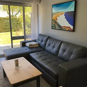 https://appartement-renove-en-duplex-a-proximite-du-centre.inbrittany.com